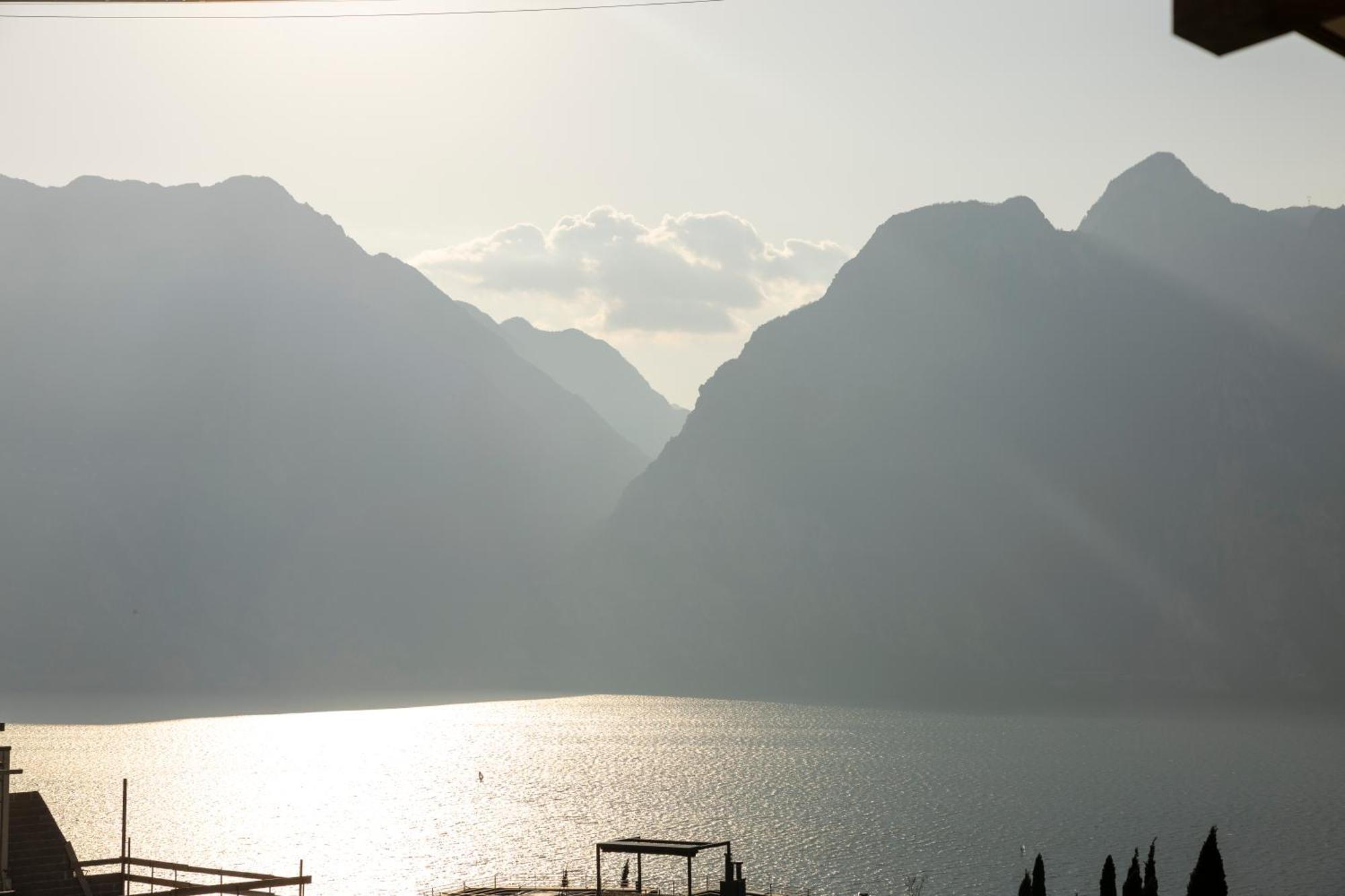 Hi Hotels Torbole - Pool & Spa Torbole Sul Garda Exterior foto