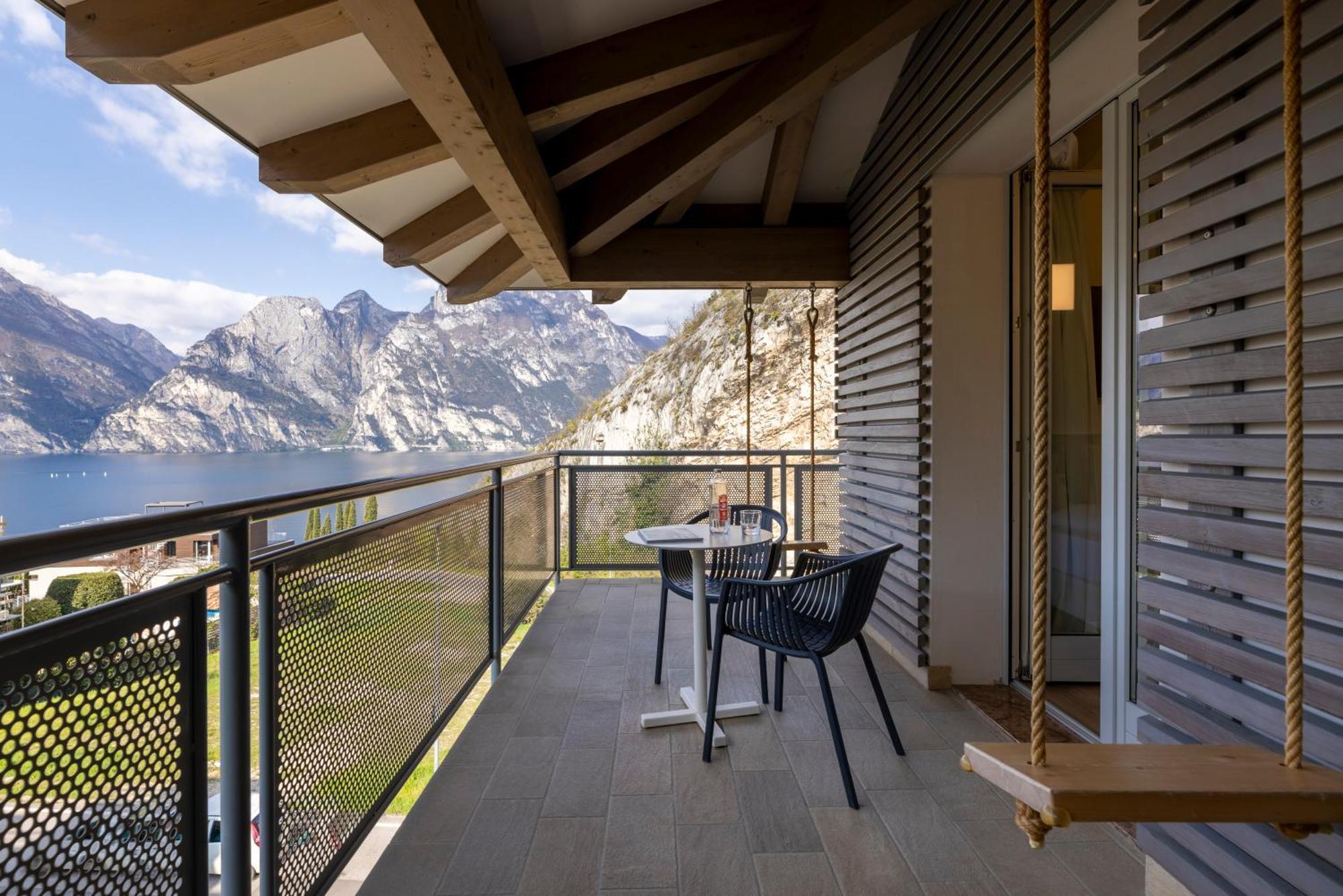 Hi Hotels Torbole - Pool & Spa Torbole Sul Garda Exterior foto