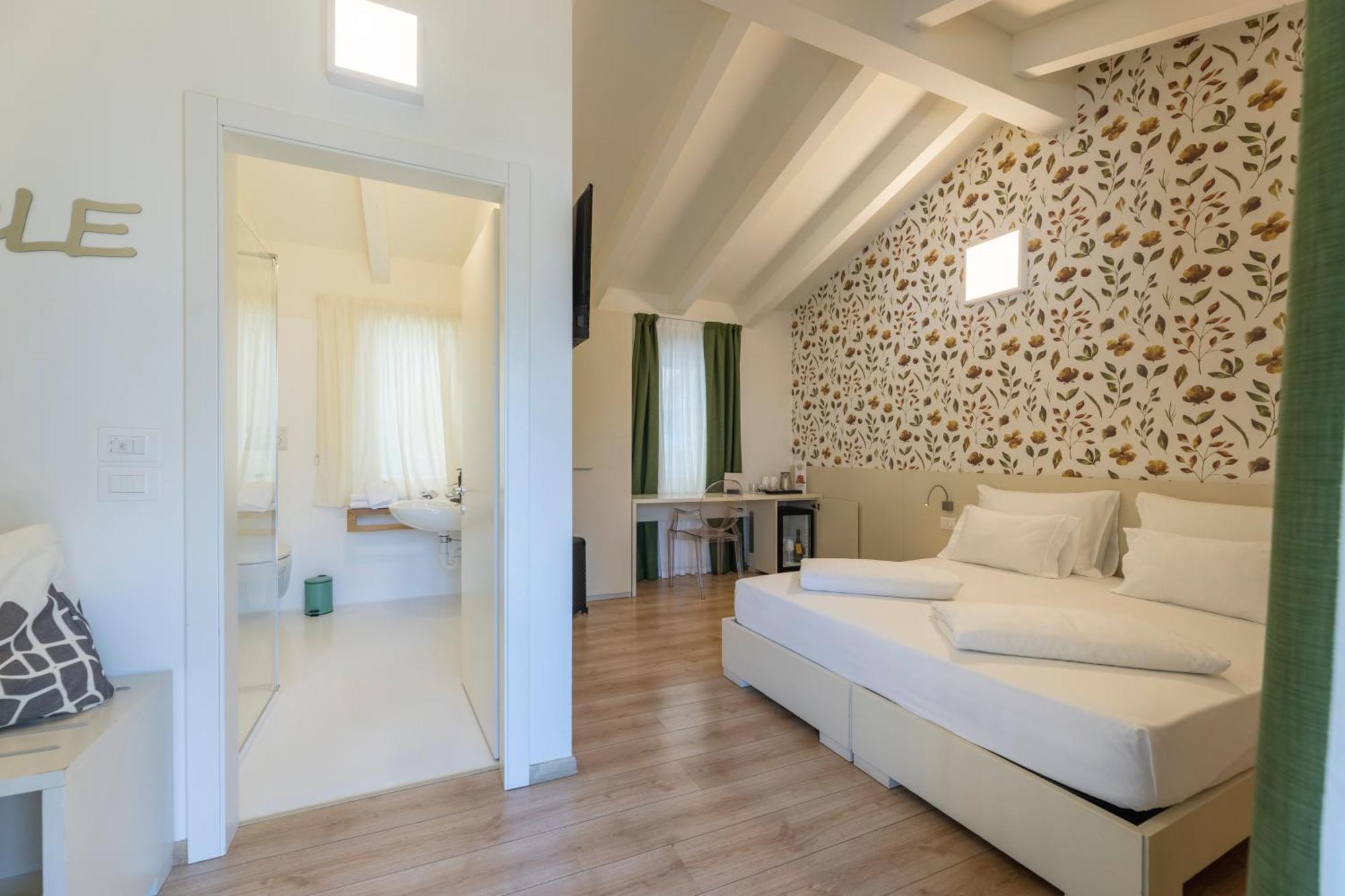 Hi Hotels Torbole - Pool & Spa Torbole Sul Garda Exterior foto