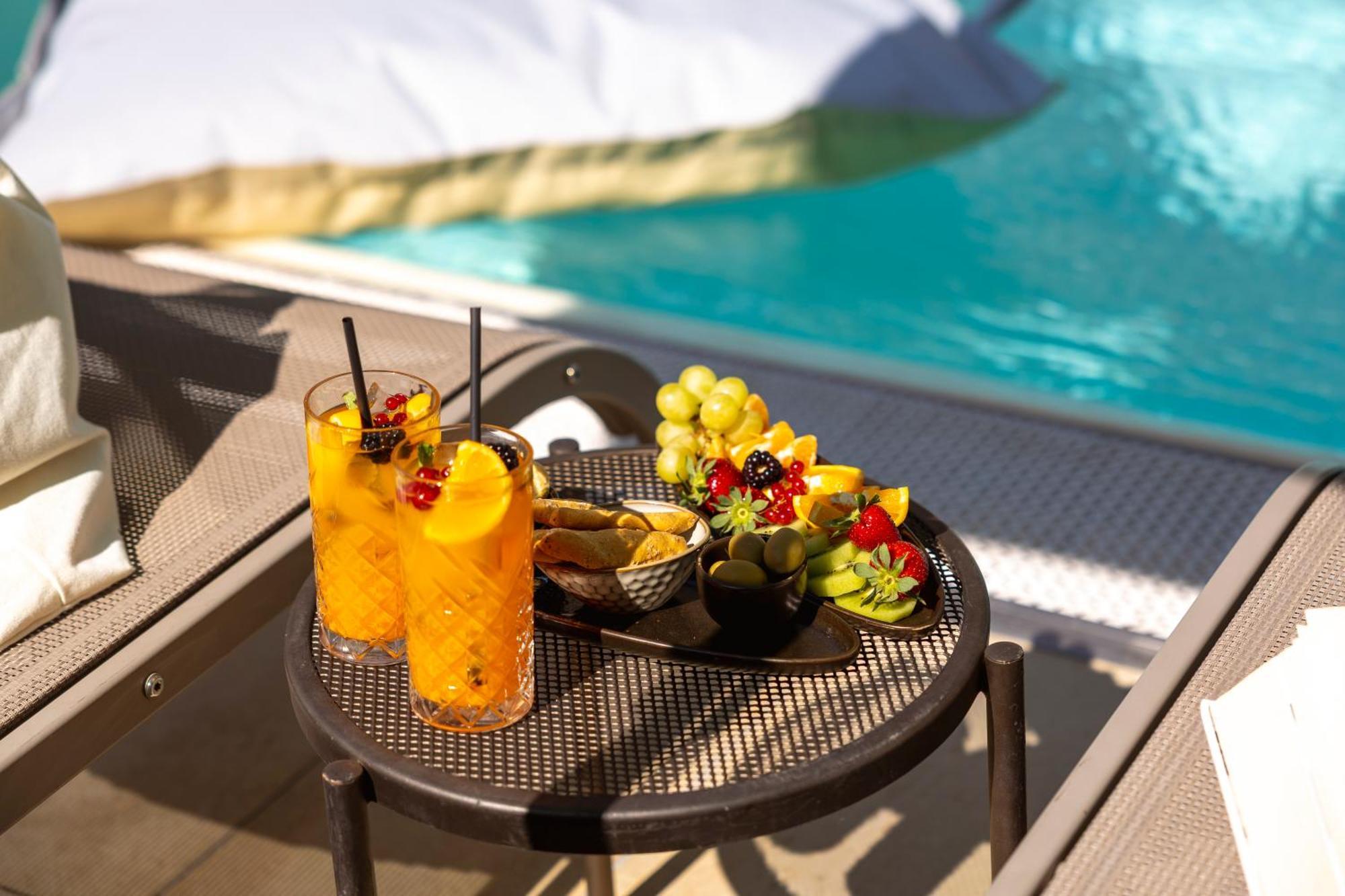 Hi Hotels Torbole - Pool & Spa Torbole Sul Garda Exterior foto